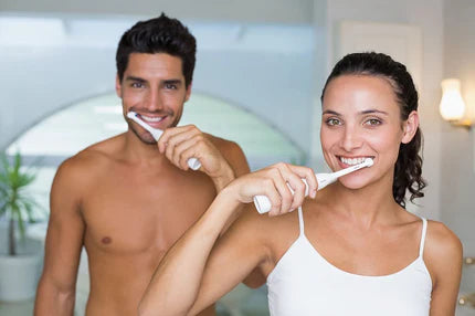 Choosing the Right Electric Toothbrush: Key Differences Between Children's and Adult's Models